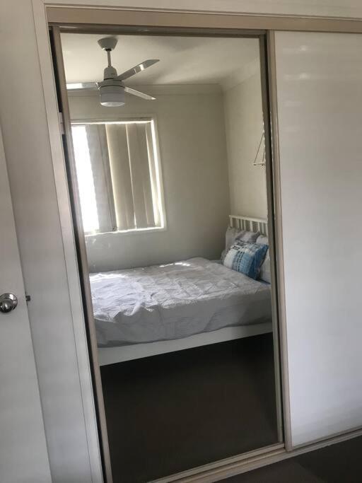 Room With Separate Bath In Shared Homestay Redcliffe Exterior photo